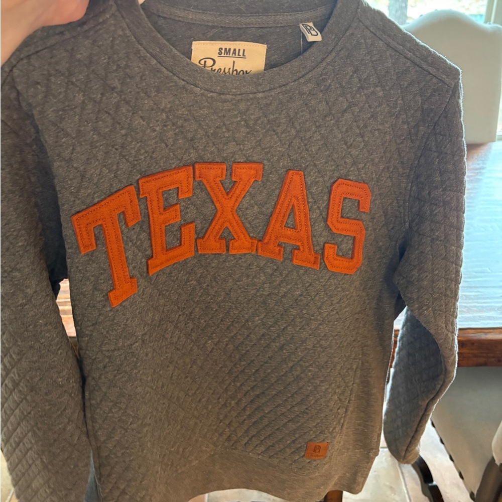 Women’s Pressbox Heather Charcoal Texas Longhorns Quilted Pullover Sweatshirt